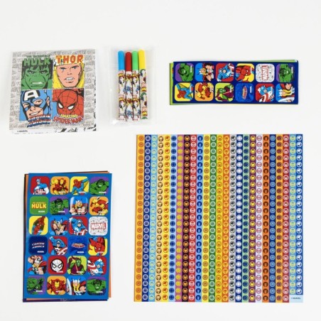PACK 1000 PEGATINAS MARVEL